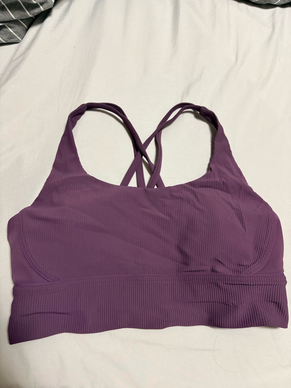 Lululemon sports bra